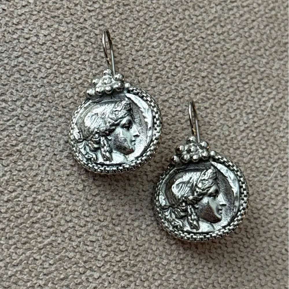 VINTAGE Maeve Carr Nee York Art Nouveau Greek Portrait Silver Tone Earrings